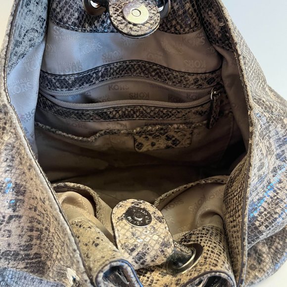 VINTAGE MICHAEL KORS - Faux Snakeskin / Slouchy Hobo Bag - Boho Chic - Picture 8 of 10